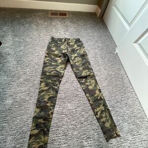 Mittoshop Camo Moto Pull On Pants Size Small